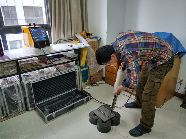 超聲波消除工程機械焊接件應(yīng)力